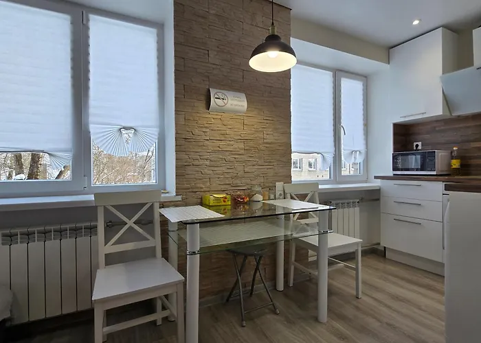 Madise Avenue Apartment