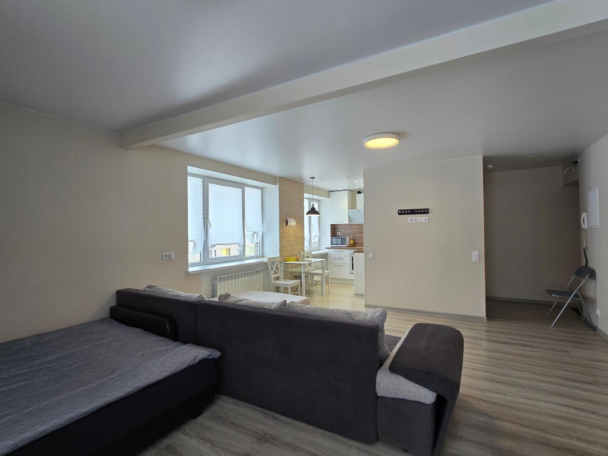 Madise Avenue Apartment