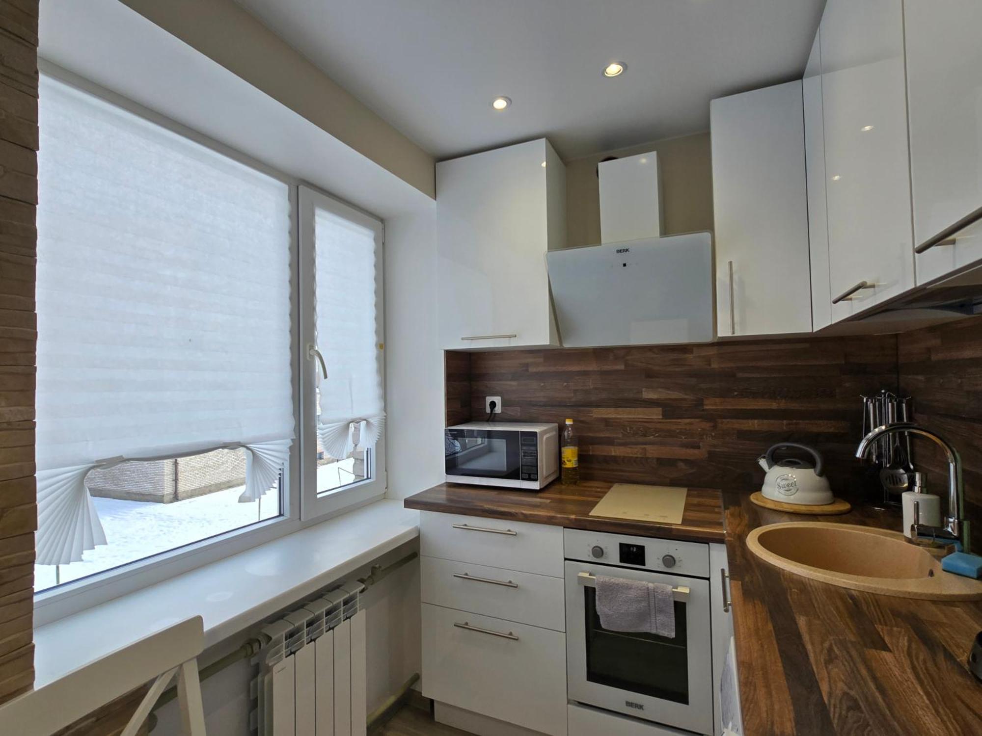 Apartment Madise Avenue *